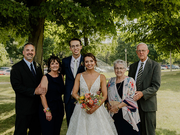 Alyssa-Sam-Wisneski-1374