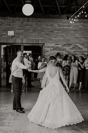 Alyssa-Sam-Wisneski-2107