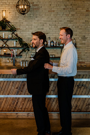 Hannah-Logan-Pruess-Wedding-1100