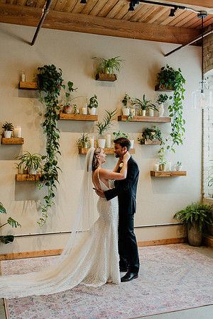 Hannah-Logan-Pruess-Wedding-1209