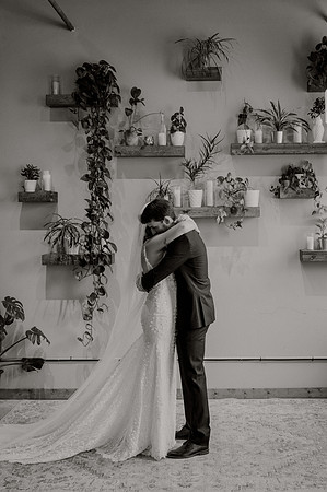 Hannah-Logan-Pruess-Wedding-1217