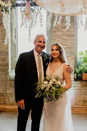 Hannah-Logan-Pruess-Wedding-1517