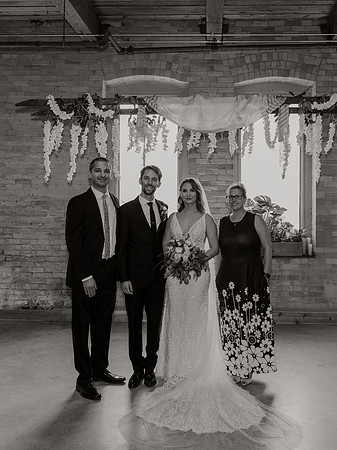 Hannah-Logan-Pruess-Wedding-1536