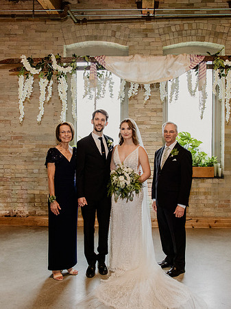 Hannah-Logan-Pruess-Wedding-1571