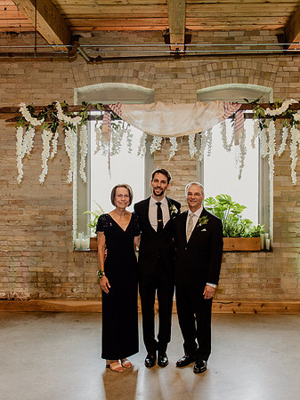 Hannah-Logan-Pruess-Wedding-1604