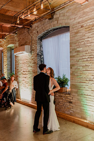 Hannah-Logan-Pruess-Wedding-2774