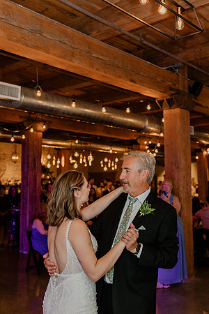 Hannah-Logan-Pruess-Wedding-2808