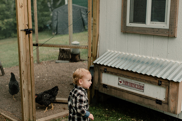 Capra-Family-22-1003