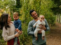 Brunette-Family-22-1013