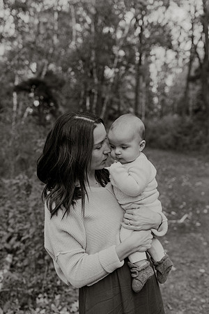 Brunette-Family-22-1107