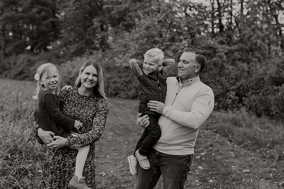 Nielsen-Family-1020