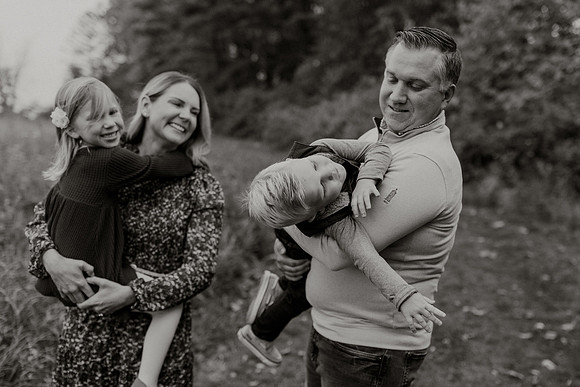 Nielsen-Family-1022