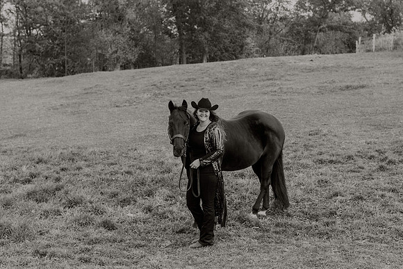 sam-horses-22-1026