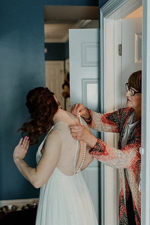 LauraH-TimB-Wedding-1042