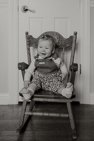 Zoe-silha-1year-1055