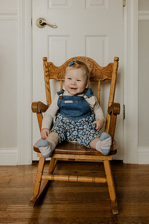 Zoe-silha-1year-1056