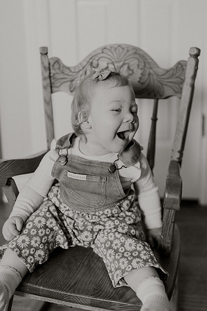Zoe-silha-1year-1062