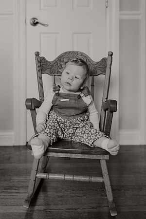 Zoe-silha-1year-1065