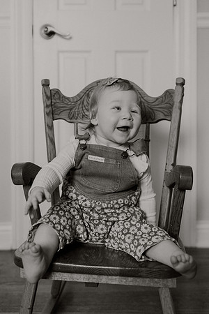 Zoe-silha-1year-1070