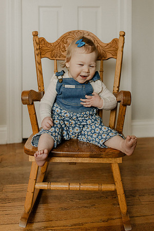 Zoe-silha-1year-1075