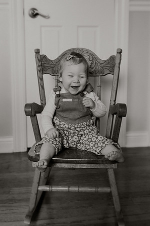 Zoe-silha-1year-1077