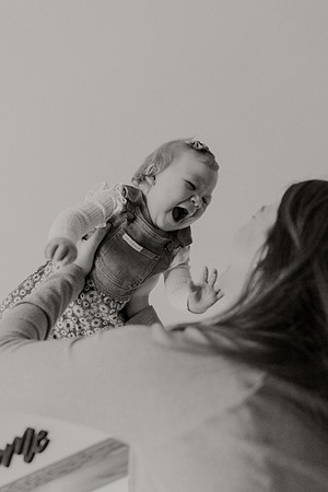 Zoe-silha-1year-1079