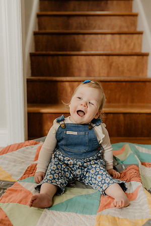 Zoe-silha-1year-1088
