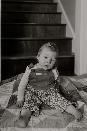 Zoe-silha-1year-1090
