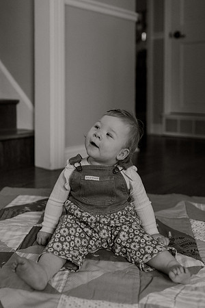 Zoe-silha-1year-1091