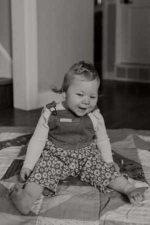 Zoe-silha-1year-1103
