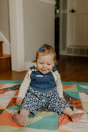 Zoe-silha-1year-1109