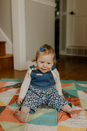 Zoe-silha-1year-1110