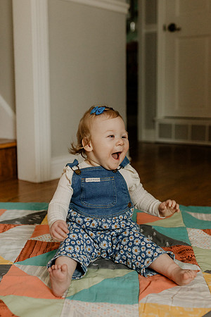 Zoe-silha-1year-1113