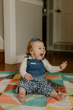 Zoe-silha-1year-1114