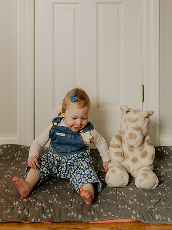 Zoe-silha-1year-1124