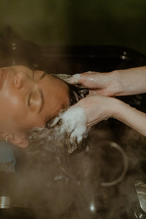 luna-lu-head-spa-model-3-1085