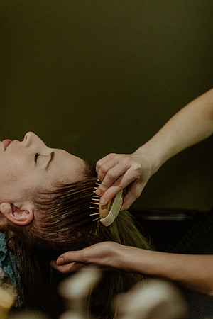 luna-lu-head-spa-model-4-1024