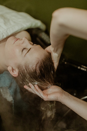 luna-lu-head-spa-model-4-1089