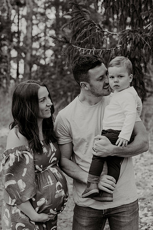 Brunette-Family-22-1005