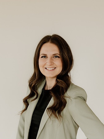 Chloe-Nick-Studio-1020