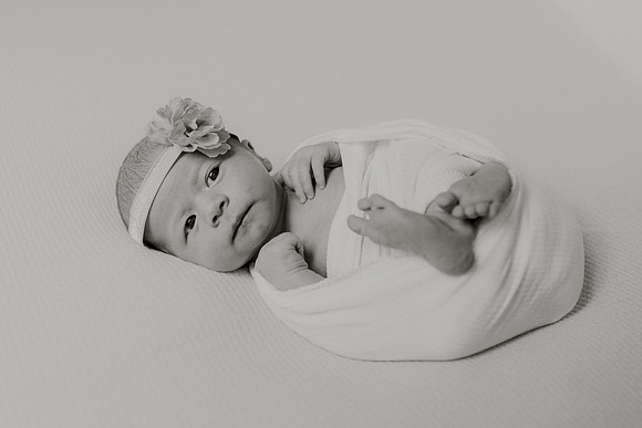 Rhiannon-Newborns-1029