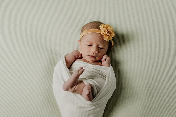 Rhiannon-Newborns-1034