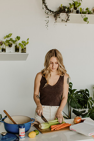 LM-Simple-Wellness-Co-1089