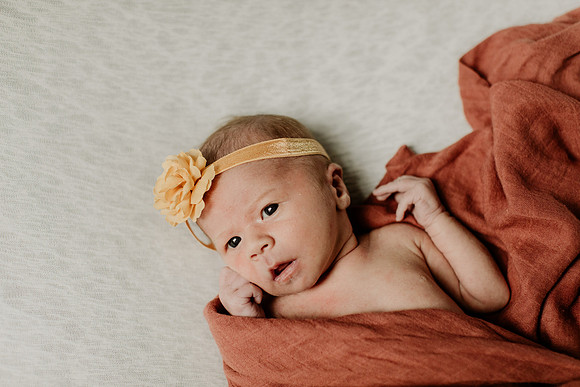Rhiannon-Newborns-1075