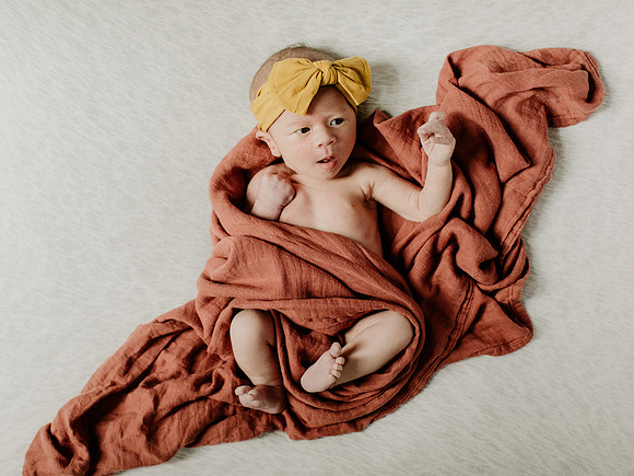 Rhiannon-Newborns-1071