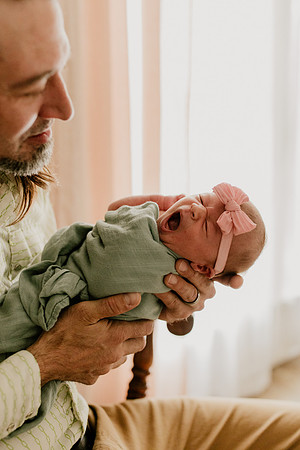 Rhiannon-Newborns-1160