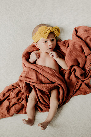 Rhiannon-Newborns-1070