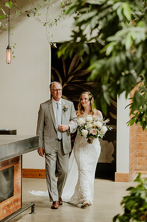 Lindsay-Daniel-Wedding-1600