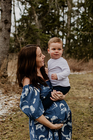Brunette-Family-22-1015