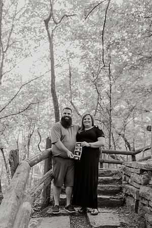 Laura-Travis-Maternity-1101